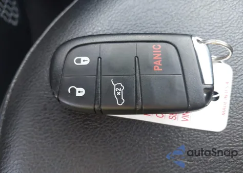 2018 Jeep Compass Latitude Fwd из США, поврежденный, VIN 3C4NJCBB4JT268170